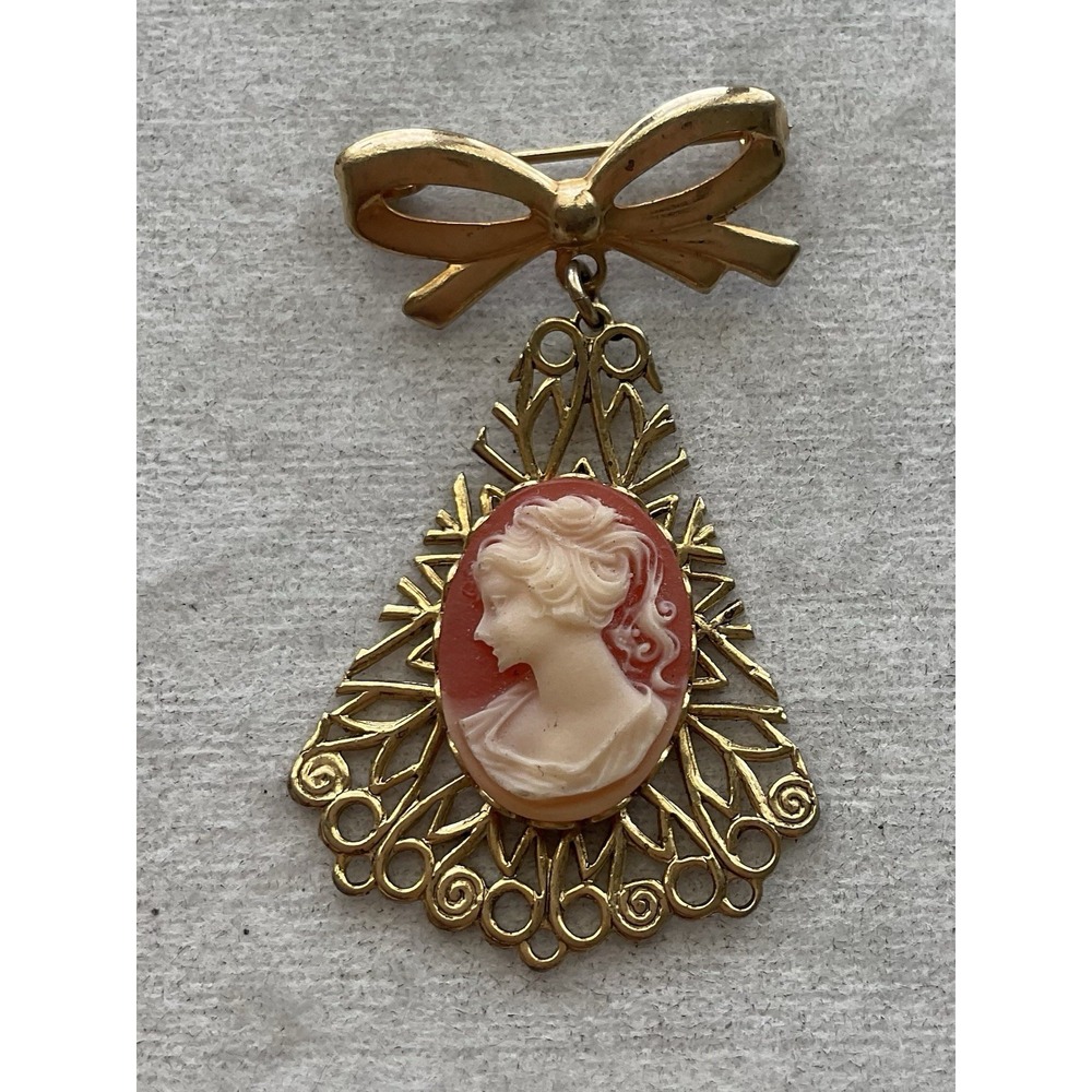 vintage gold-tone cameo brooch open-work triangular drop Pendant Estate Jewelry